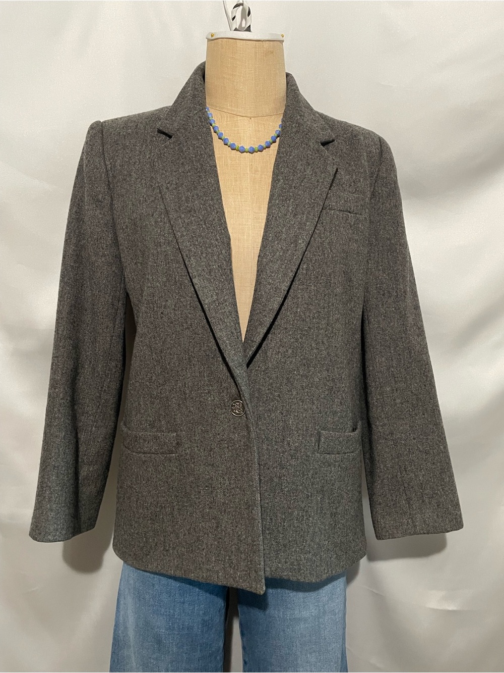 Vintage Michelle Stuart Petite Gray Wool Blazer | Made in USA | 85% Wool |